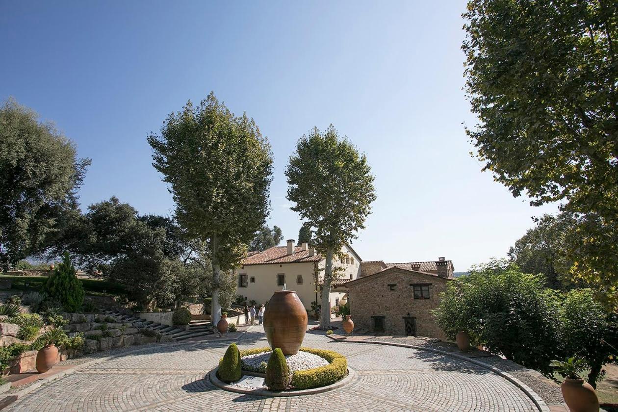Masia Can Viver - Olive Oil Tourism B&B Bigues I Riells Exteriér fotografie