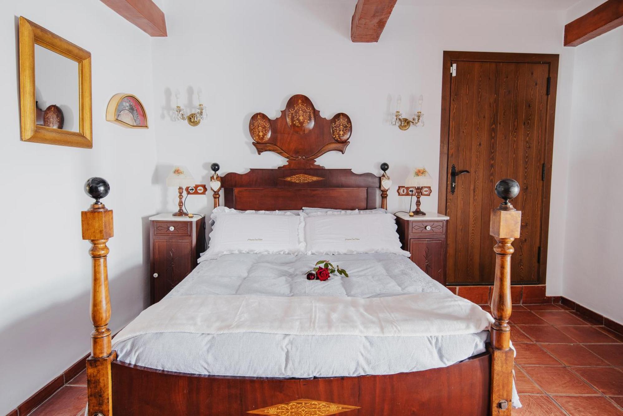 Masia Can Viver - Olive Oil Tourism B&B Bigues I Riells Exteriér fotografie