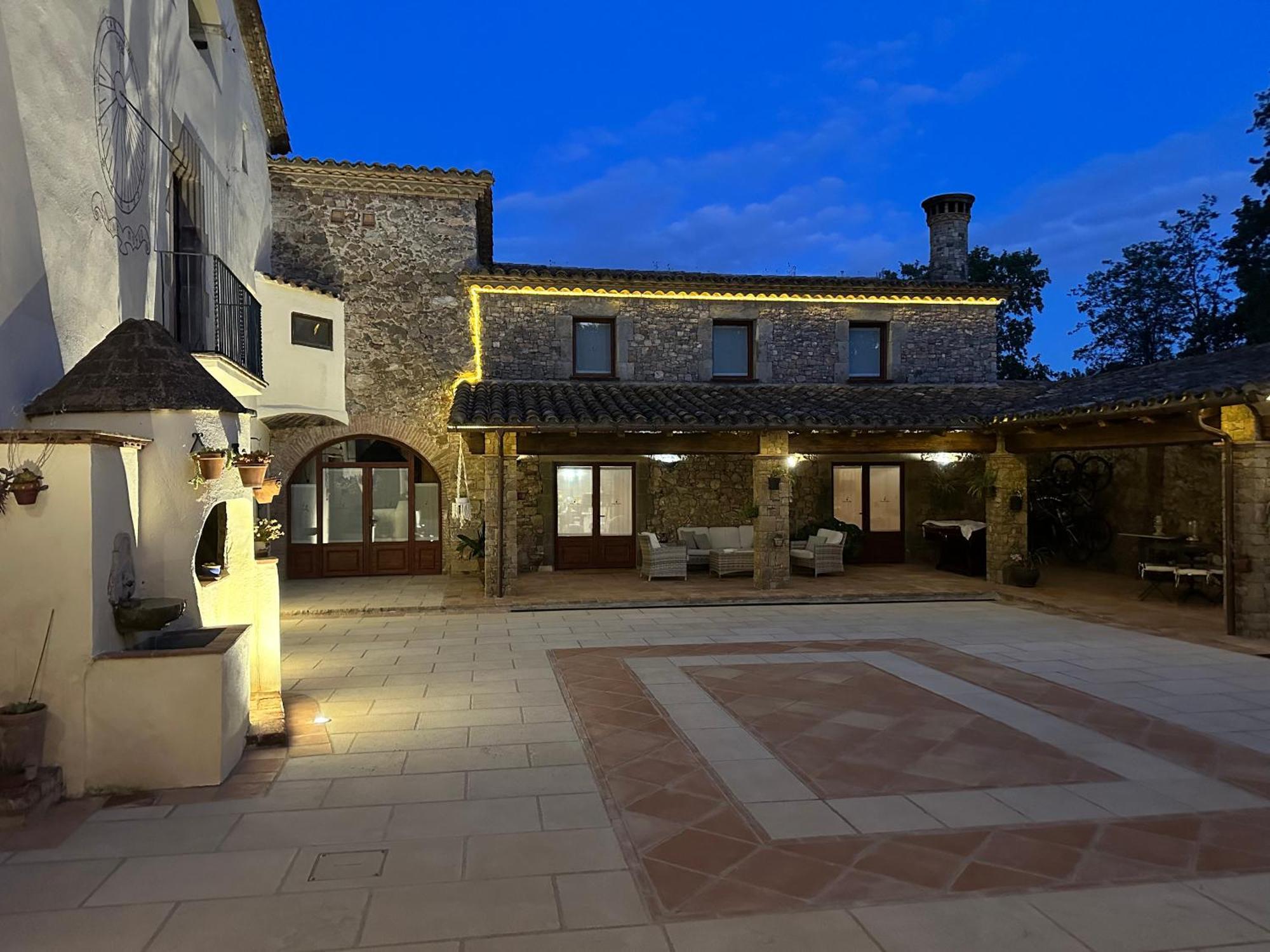 Masia Can Viver - Olive Oil Tourism B&B Bigues I Riells Exteriér fotografie