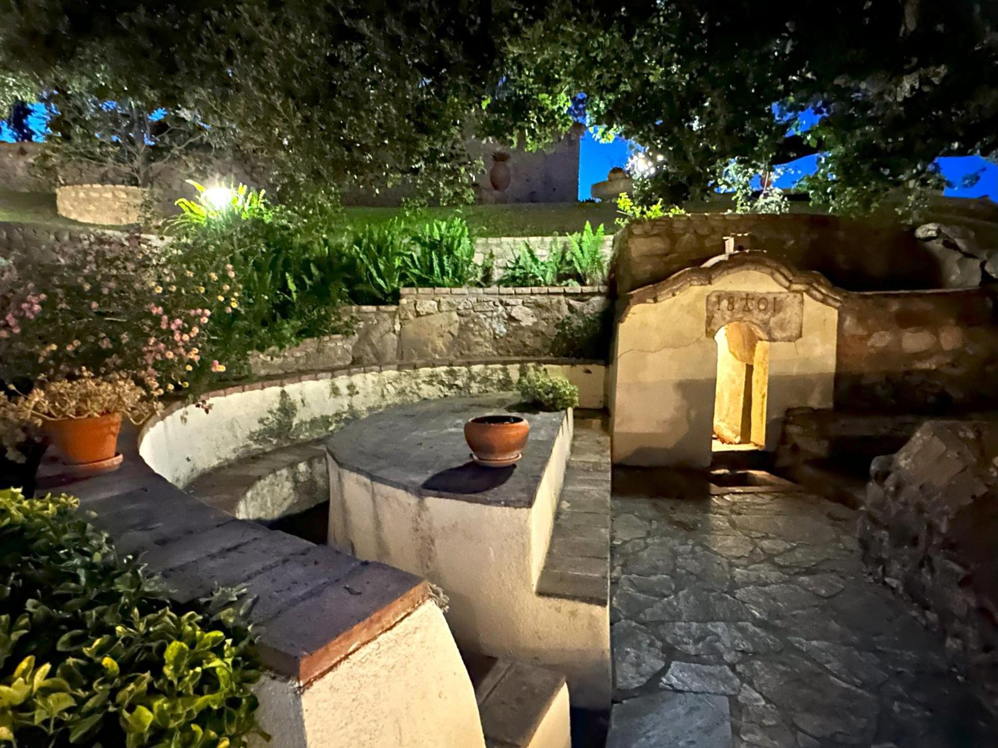 Masia Can Viver - Olive Oil Tourism B&B Bigues I Riells Exteriér fotografie
